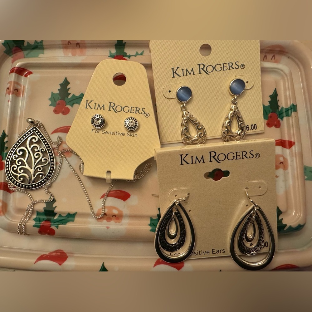 KIM ROGERS earring lot